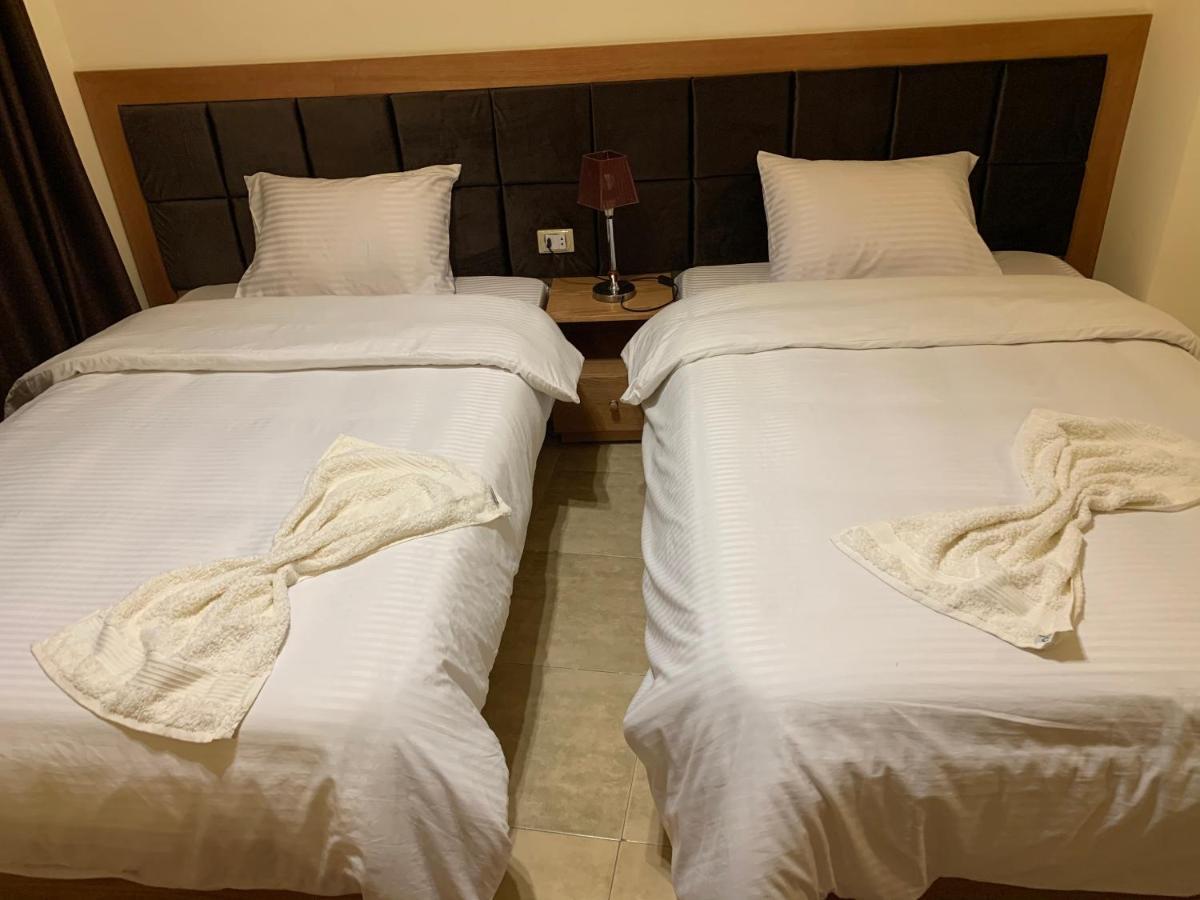 Draz Pyramids View Bed & Breakfast Kafret el-Gabal Kültér fotó