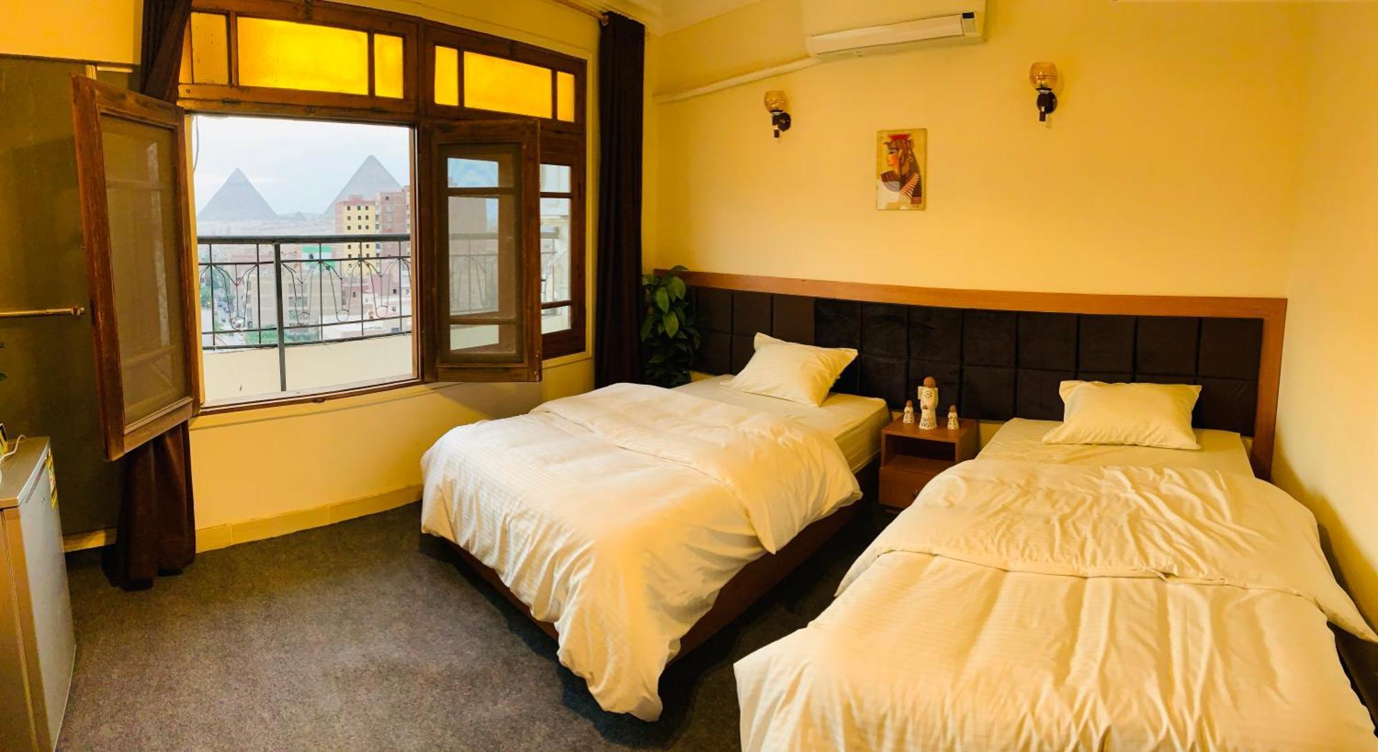Draz Pyramids View Bed & Breakfast Kafret el-Gabal Szoba fotó